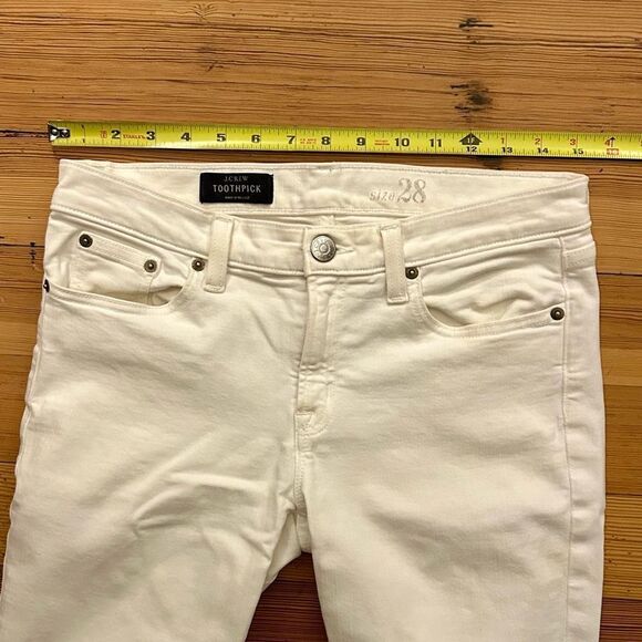 J. Crew 8” toothpick ankle Jean in white denim. Size 28. - Picture 8 of 13